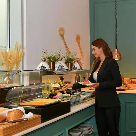 Ibis Doha-3